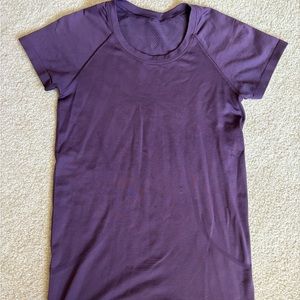 Lululemon swiftly top